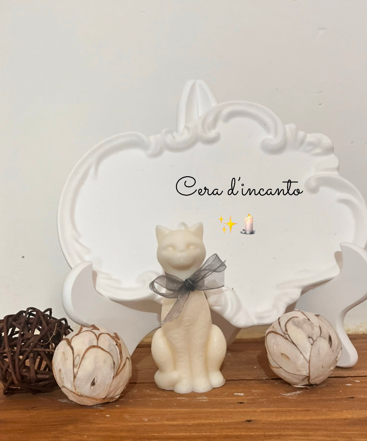 Gatto chic ๐