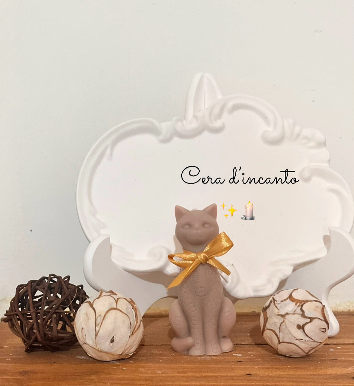 Gatto chic ๐